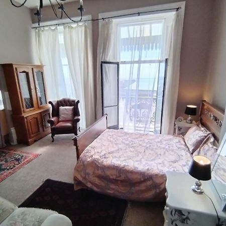 多佛尔Sea View Studio Flat With Balcony, Parking公寓 外观 照片