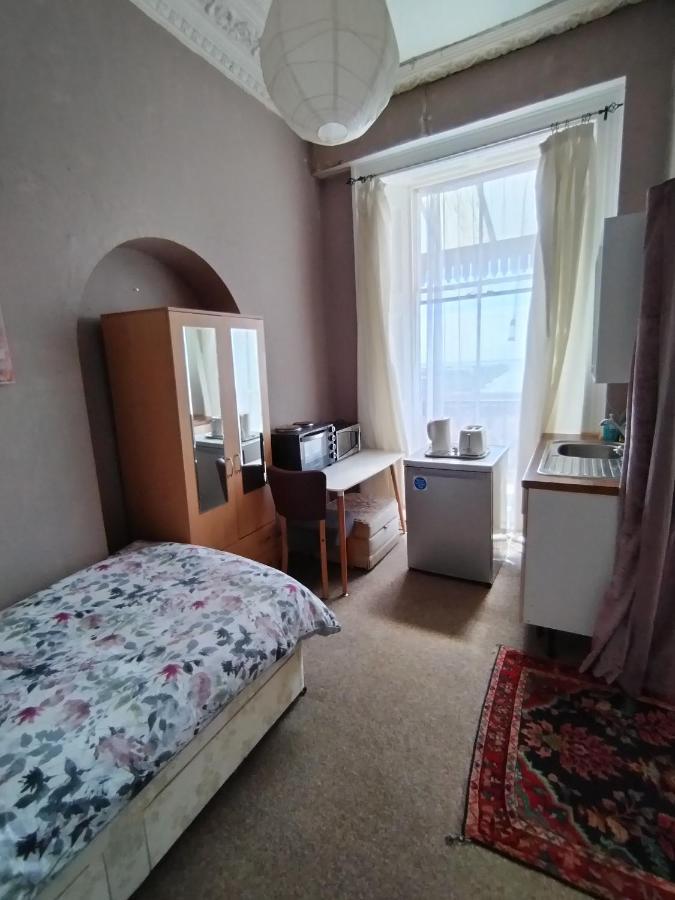 多佛尔Sea View Studio Flat With Balcony, Parking公寓 外观 照片