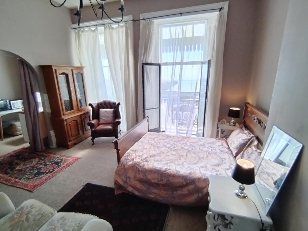 多佛尔Sea View Studio Flat With Balcony, Parking公寓 外观 照片
